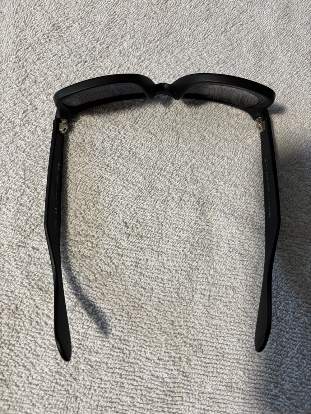 Ray-Ban Black unisex “Justin” Sunglasses